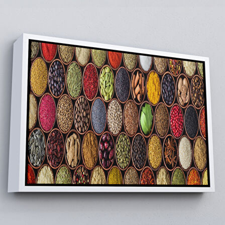 Altın Çerçeveli Mutfak Masasın da Baharatlar Dekoratif Kanvas Duvar Tablosu