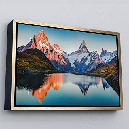 Siyah Çerçeveli Bachalpsee Gölü ve İsviçre Alpleri Dekoratif Kanvas Duvar Tablosu