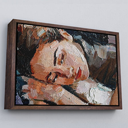 Kahverengi Çerçeveli Uyuyan Güzel Kadın Yağlıboya Görünümlü Duvar Tablosu