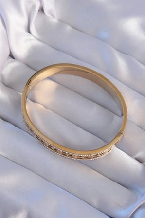 316L Çelik Gold Renk Zirkon Taşlı Model Kelepçe 5886