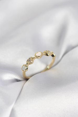Gold Renk Minimal Kalp Model Zirkon Taşlı Pirinç Kadın Yüzük 5886