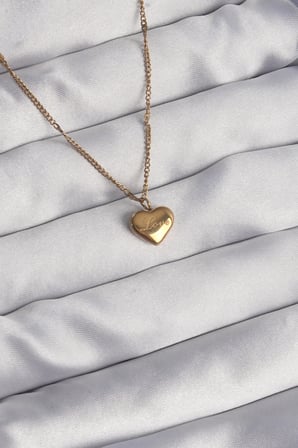 316L Çelik Gold Renk Kalp Model Love Kolye 5886