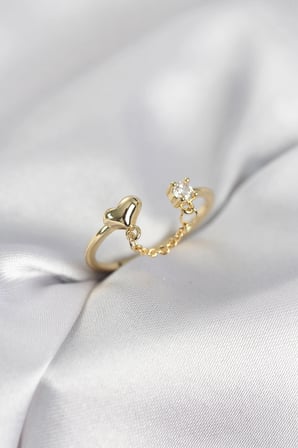 Zincir Sallantılı Kalp Model Gold Renk Kadın Yüzük 5886