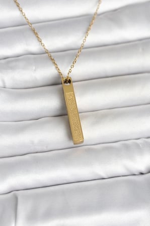 316L Çelik Gold Renk Ayetel Kürsi Yazılı Bar Çubuk Kolye 5886