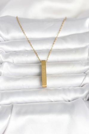 316L Çelik Gold Renk Ayetel Kürsi Yazılı Bar Çubuk Kolye 5886