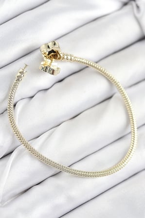 Pirinç Charm Zirkon Taşlı Yonca Model Gold Renk Kadın Bileklik 5886
