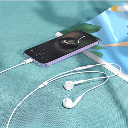 HOCO M111 Primero Lightning Kulakiçi Mikrofonlu Kablolu Kulaklık-(5775) — Renk: Beyaz