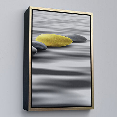 Siyah Çerçeveli Sudaki Soyut Taşlar Tablosu