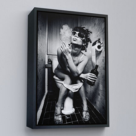 Beyaz Çerçeveli Tuvalette İçki ve Sıgara İçen Kadın Kanvas Tablo