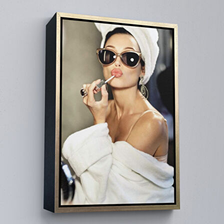 Altın Çerçeveli Audrey Hepburn Kanvas Tablo