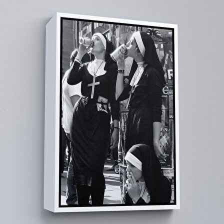 Siyah Çerçeveli Asi Rahibeler Kanvas Tablo, İçme ve Sigara Parodisi, Siyah Beyaz Sokak Sanatı