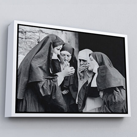 Altın Çerçeveli Sigara İçen Rahibeler Vintage Fotoğraf Tablo, Siyah ve Beyaz Kanvas Tablo