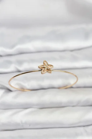 Yıldız Model Gold Renk Bileklik 5886