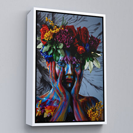 Siyah Çerçeveli Çiçek Taçlı Kız Duvar Tablosu