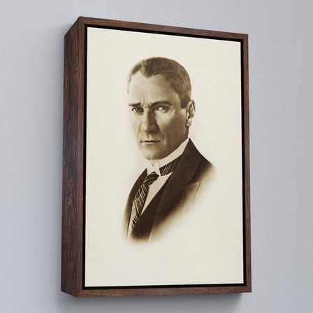 Beyaz Çerçeveli Atatürk Portre Tablosu Mustafa Kemal Atatürk Dikdörtgen Dekoratif Kanvas Tablo