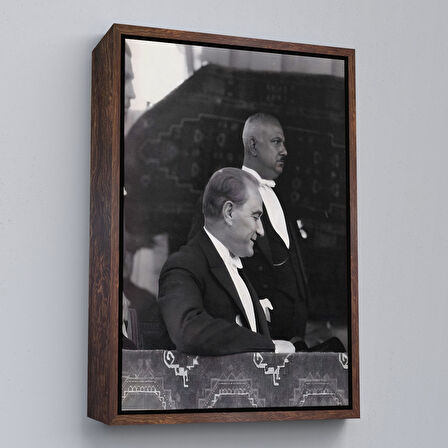 Kahverengi Çerçeveli Mustafa Kemal Atatürk Duvar Tablosu