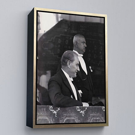 Kahverengi Çerçeveli Mustafa Kemal Atatürk Duvar Tablosu