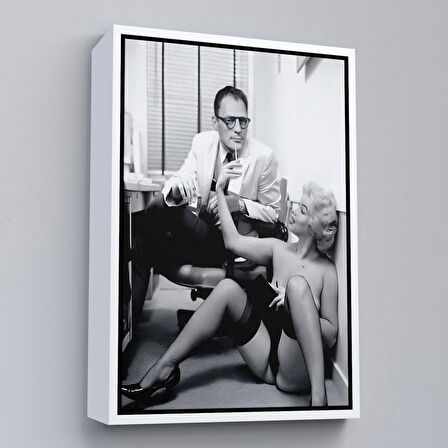 Beyaz Çerçeveli Marilyn Monroe ile Arthur Miller Duvar Tablosu