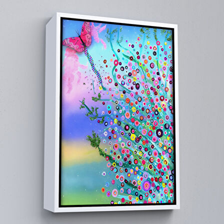 Altın Çerçeveli Renkli Çiçekler ve Kelebek Temalı Duvar Tablosu