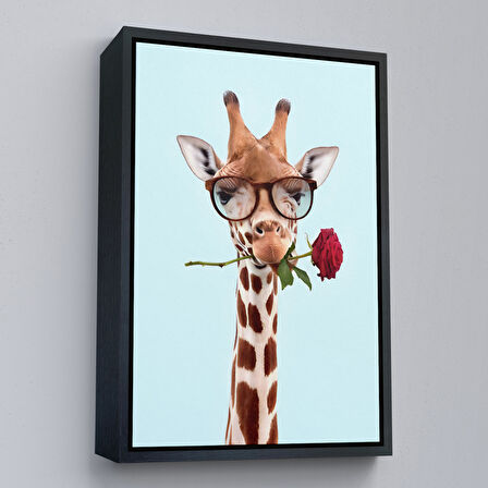 Altın Çerçeveli Ağzında Gül Olan Gözlüklü Zürafa Duvar Tablosu