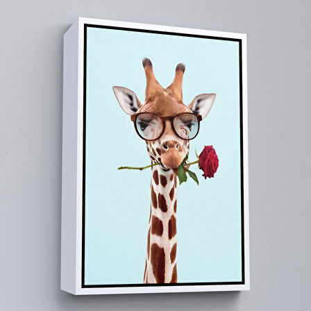 Altın Çerçeveli Ağzında Gül Olan Gözlüklü Zürafa Duvar Tablosu