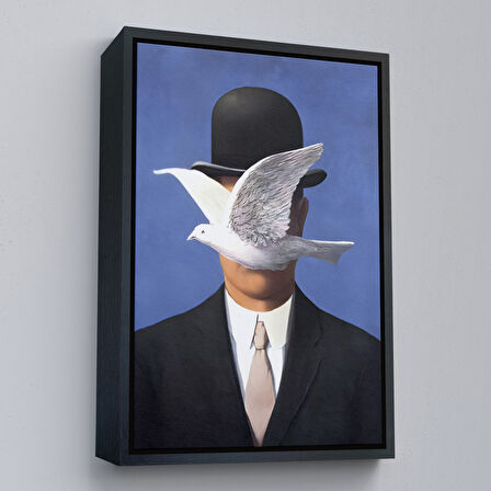 Siyah Çerçeveli Melon Şapkalı Adam René Magritte Duvar Tablosu