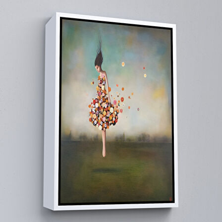 Kahverengi Çerçeveli Yerden Yükselen Çiçek Kıyafetli Kadın Tablosu