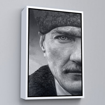 Beyaz Çerçeveli Mustafa Kemal Atatürk Siyah Beyaz Tablosu
