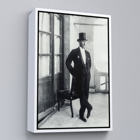 Beyaz Çerçeveli Atatürk Portre Tablosu Mustafa Kemal Atatürk Dikdörtgen Dekoratif Kanvas Tablo