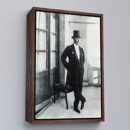 Beyaz Çerçeveli Atatürk Portre Tablosu Mustafa Kemal Atatürk Dikdörtgen Dekoratif Kanvas Tablo