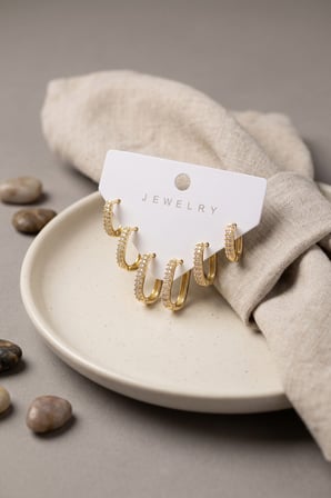 Gold Renk Zirkon Taşlı Pirinç Oval Kare Model Kadın Küpe Seti 5886
