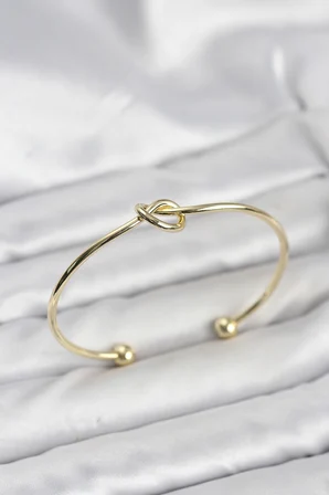 Düğüm Model Pirinç Gold Renk Kadın Bileklik 5886