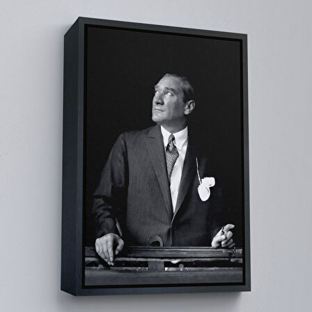 Altın Çerçeveli Atatürk Portre Tablosu Mustafa Kemal Atatürk Dikdörtgen Dekoratif Kanvas Tablo