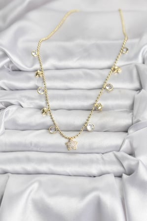 Pirinç Gold Renk Yıldız Model Kadın Kolye 5886