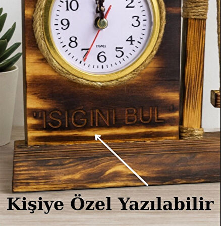 Dekoratif Ahşap Salıncaklı Masa Saati – Kişiye Özel İsim Yazılabilir Tasarım