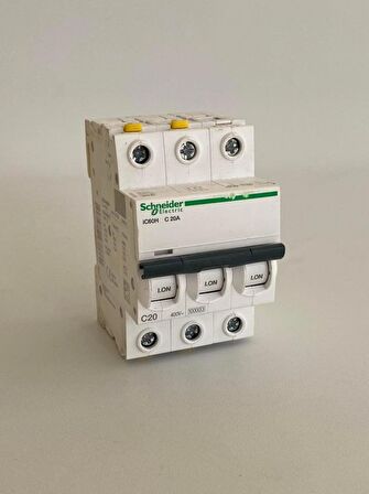 Schneider Electric IC60H 3 Kutup 20A 10kA Sigorta A9F07320