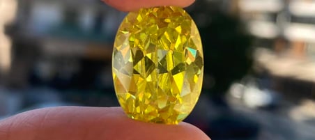 Faset Kesim Sarı Safir Taşı 23,4 Karat