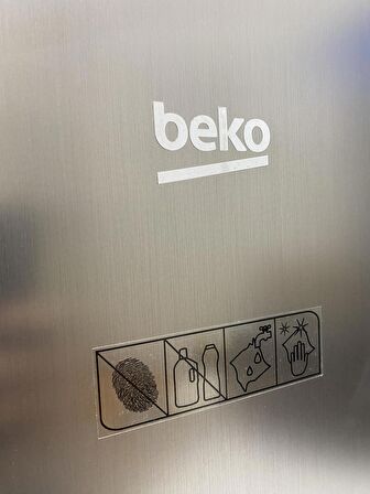 Beko NeoFrost Buzdolabı Üst Buzluk Kapağı 53,5x53x5,5 cm