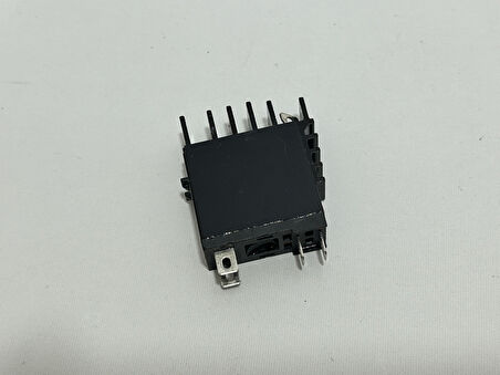 Vatkon VT-1SR-F12D / 4-60VDC 4A Solid State Röle