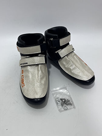 CBC Genesis Short Track Hız Pateni Botu 41 Wide