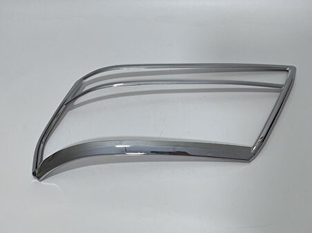 Suzuki Grand Vitara Uyumlu Krom Sağ Ön Far Çerçevesi 2007-2011