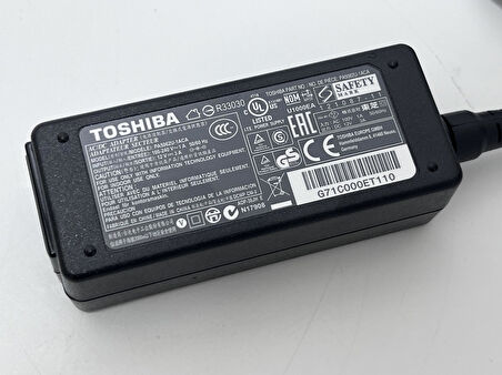 Toshiba PA5062U-1ACA Tablet Şarj cihazı 12V 3A