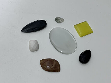 Kabaşon Kesim Kuvars Doğal Taş 24,50 Gram Lot 14