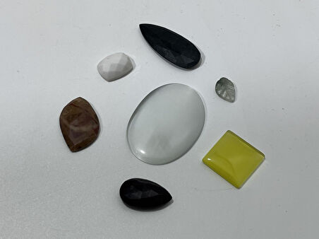 Kabaşon Kesim Kuvars Doğal Taş 24,50 Gram Lot 14