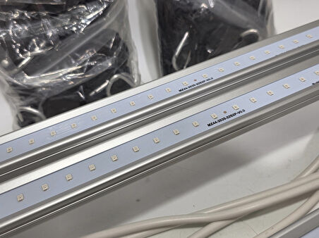 Spider Farmer UV 30 + IR 16 Led Bitki Yetiştirme Işık Seti
