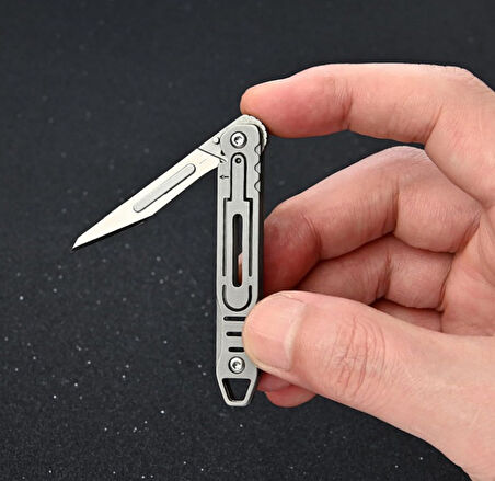 Katlanabilir Mini Neşter 11 Numara (10 Adet Yedek Bıçaklı)