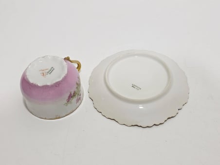 Limoges Çiçek Figürlü Pembe Kahve Fincan Takımı
