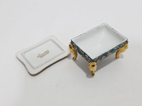 Limoges Aşık Temalı Mini Porselen Takı Kutusu