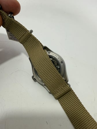 Seiko 5 Sports Field 36,4mm Otomatik Erkek Kol Saati SRPJ83K1