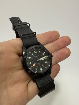 Seiko 5 Sports Field GMT 39,4mm Otomatik Erkek Kol Saati SSK025K1